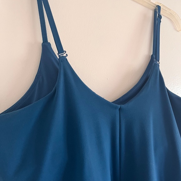 NWOT Athleta Elation V Neck Hybrid Dress Dark Lapis Blue. Medium - Picture 2 of 6